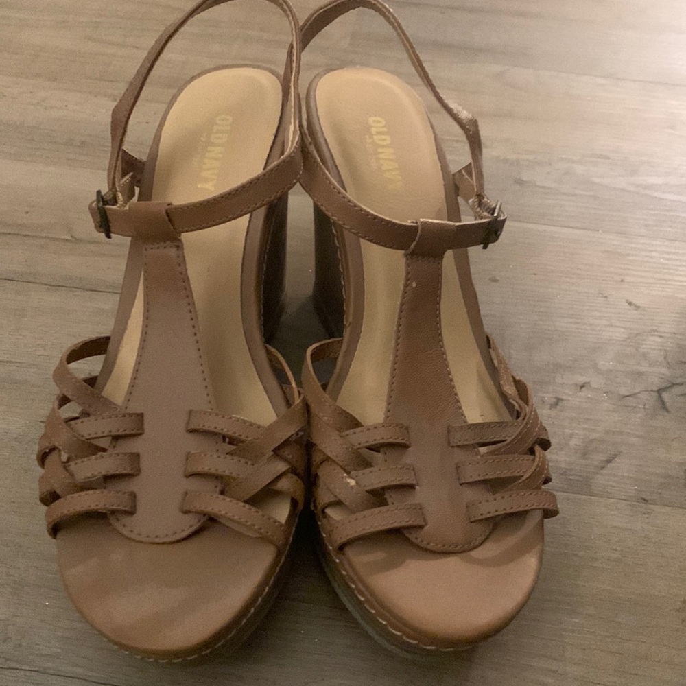 Pre-loved Old Navy wedge
